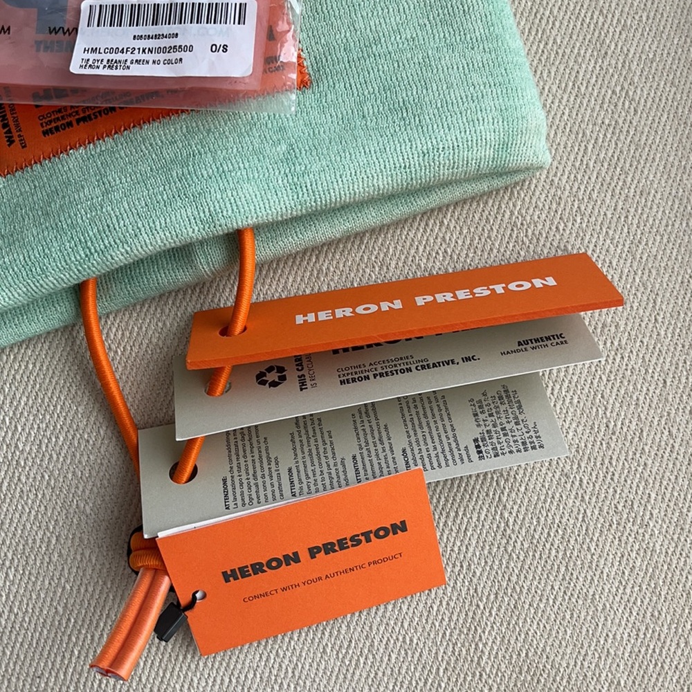 💎 HOST PICK 💎. HERON PRESTON TIE DYE BEANIE TOQUE - Picture 7 of 8